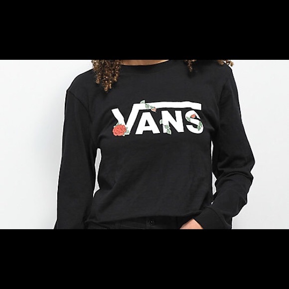 A cropped vans long-sleeve shirt . - Picture 1 of 2